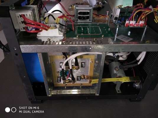 15.5KVA IGBT-Inverter-Bogenschweißmaschine für das Schweißen von Stahl 25 in doppelter Position