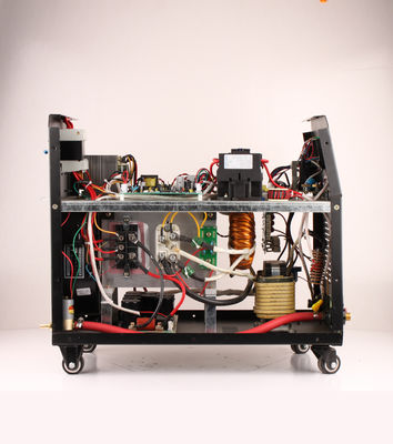 Isolationsklasse F IGBT Gleichstrom-Doppelmodule Luftplasmaschneider CUT-100 zum Schneiden von Metallmaterialien