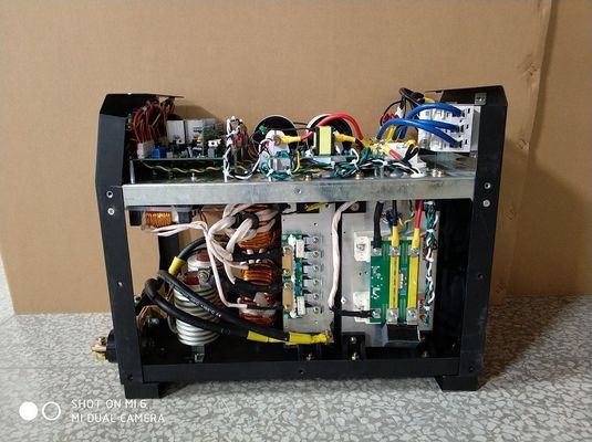 80% Nennbetrieb 40 °C Inverterbogen-Schweißmaschine ZX7-630 für eine lange Lebensdauer