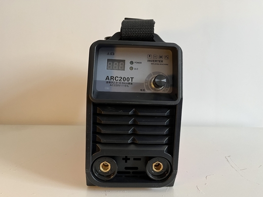 Portable Mini IGBT DC MMA-Schweißer mit 120 A Nennstrom und AC220V Eingangsspannung