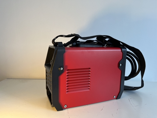 Portable Mini IGBT DC MMA-Schweißer mit 120 A Nennstrom und AC220V Eingangsspannung