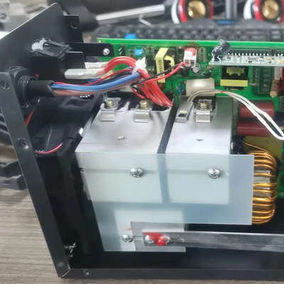 Portable Mini IGBT DC MMA-Schweißer mit 120 A Nennstrom und AC220V Eingangsspannung