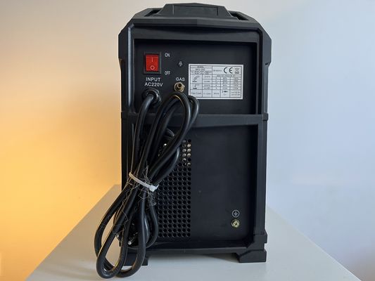 110v Mikro-Draht-Schweiß-Inverter 200A Multifunktions-IGBT 3 in 1 Mig 250 Ampere Jahr 2021