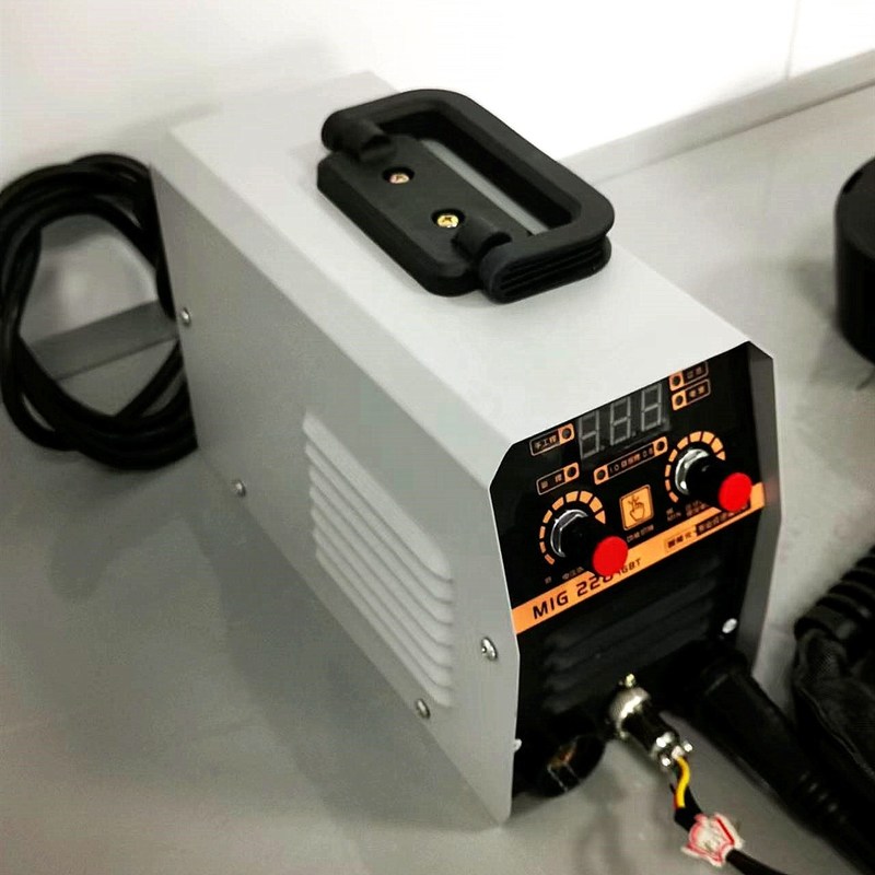 MIG 228 120Amp Mini Portable Dc Inverter Bogenschweißmaschine für Hochgeschwindigkeitsschweißen